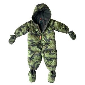 babyGap Infant Camouflage Down Snowsuit w/Detachable Hood & Mittens 12–18 months